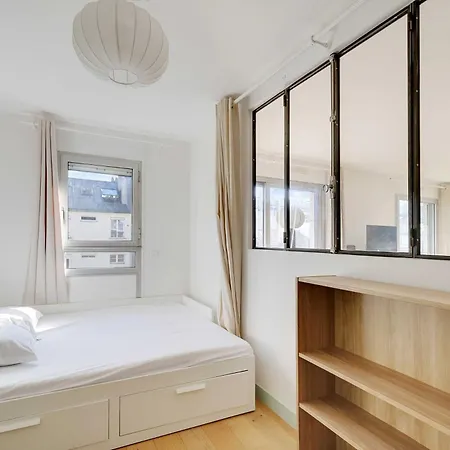 Spacious Parisian - 2br 4p - Republique París