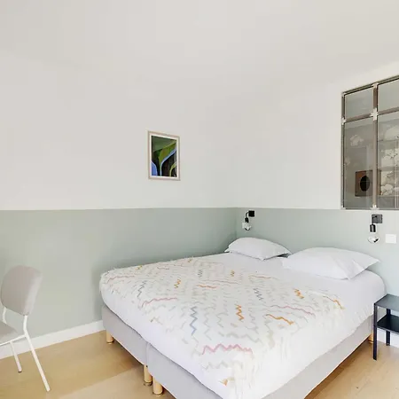 Spacious Parisian - 2br 4p - Republique *
