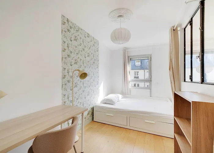 Spacious Parisian - 2br 4p - Republique *